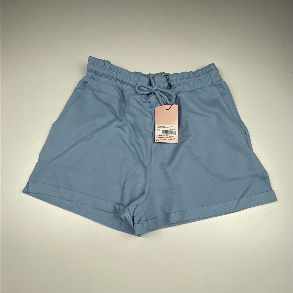 TURN UP RUNNER SHORT
BLUE